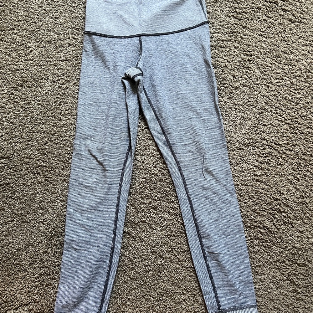 Light Heather Gray Leggings with Wide Waistband